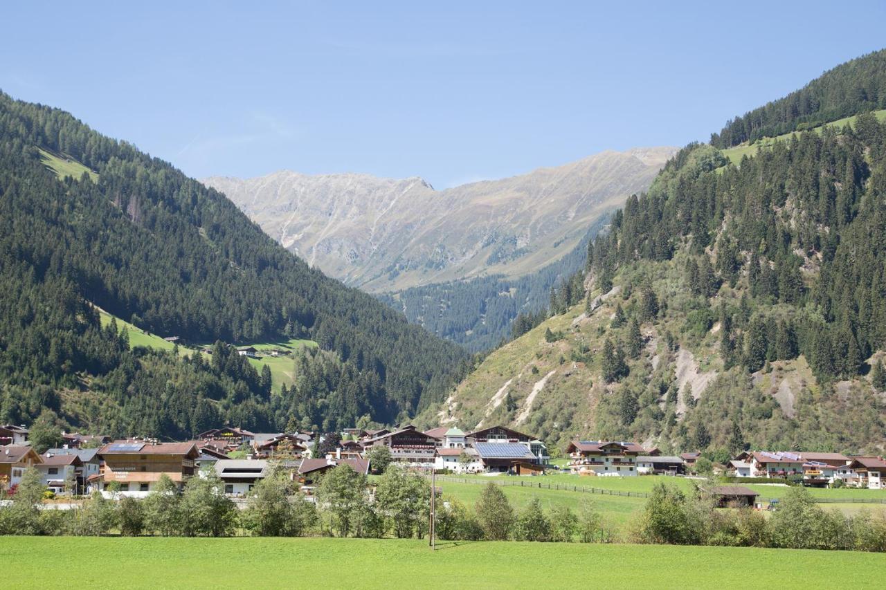Pension Peter Neustift im Stubaital Ngoại thất bức ảnh
